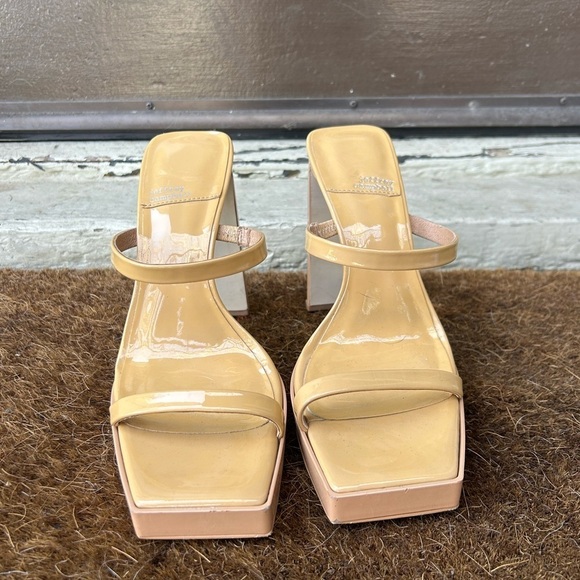 Jeffery Campbell Dusty Nude Patent Leather Hustler Platform Sandals Sz 7.5 - Picture 2 of 11